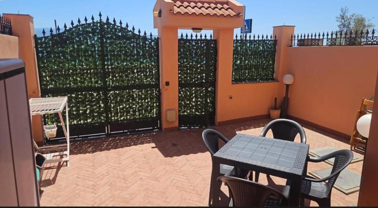 Paradiso Vista Mare Retreat * Messina
