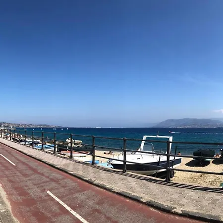 Paradiso Vista Mare Retreat Messina Buitenkant foto